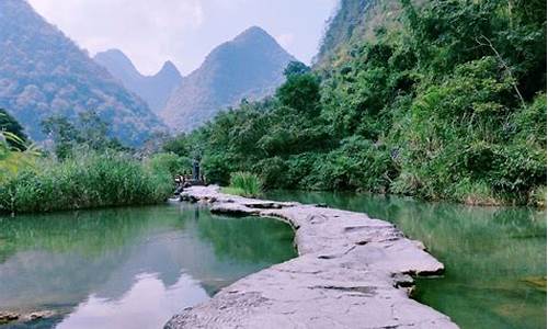 贵州荔波旅游攻略景点必去_贵州荔波几月份去最好